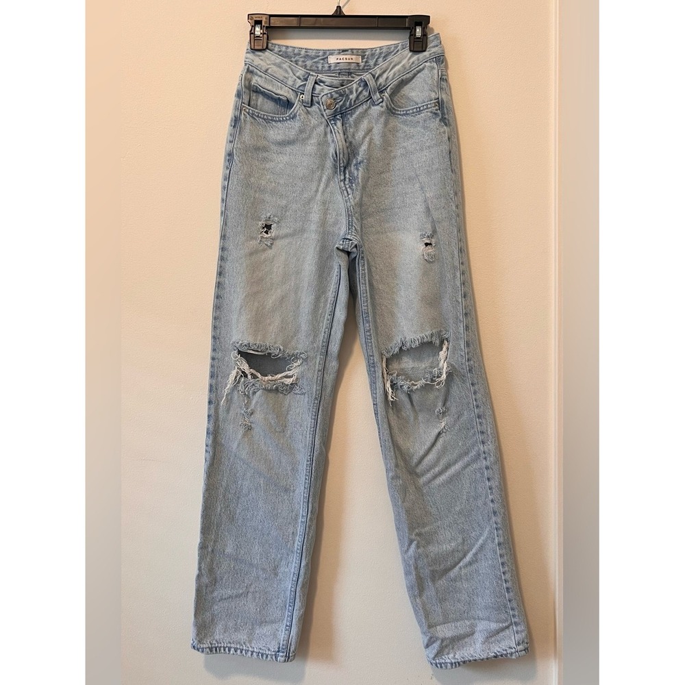 PacSun Light Wash Ripped Straight Jeans - Picture 2 of 16